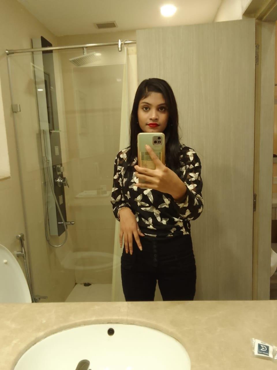  call girl in RK Puram